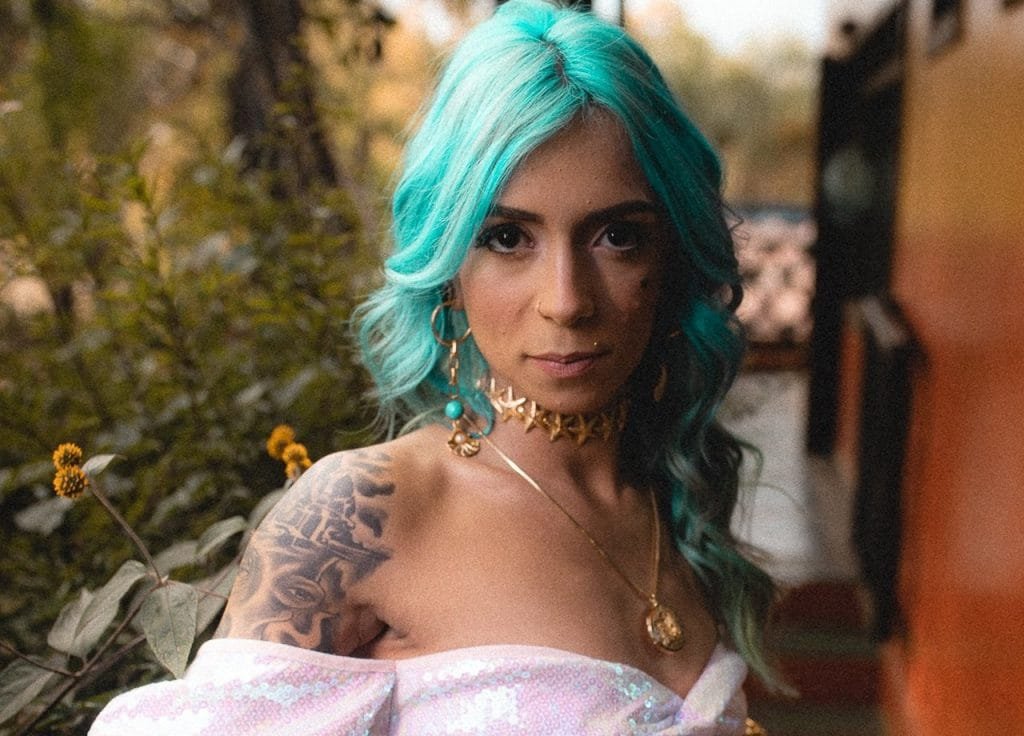 Samantha-Machado_Easy-Resize.com_