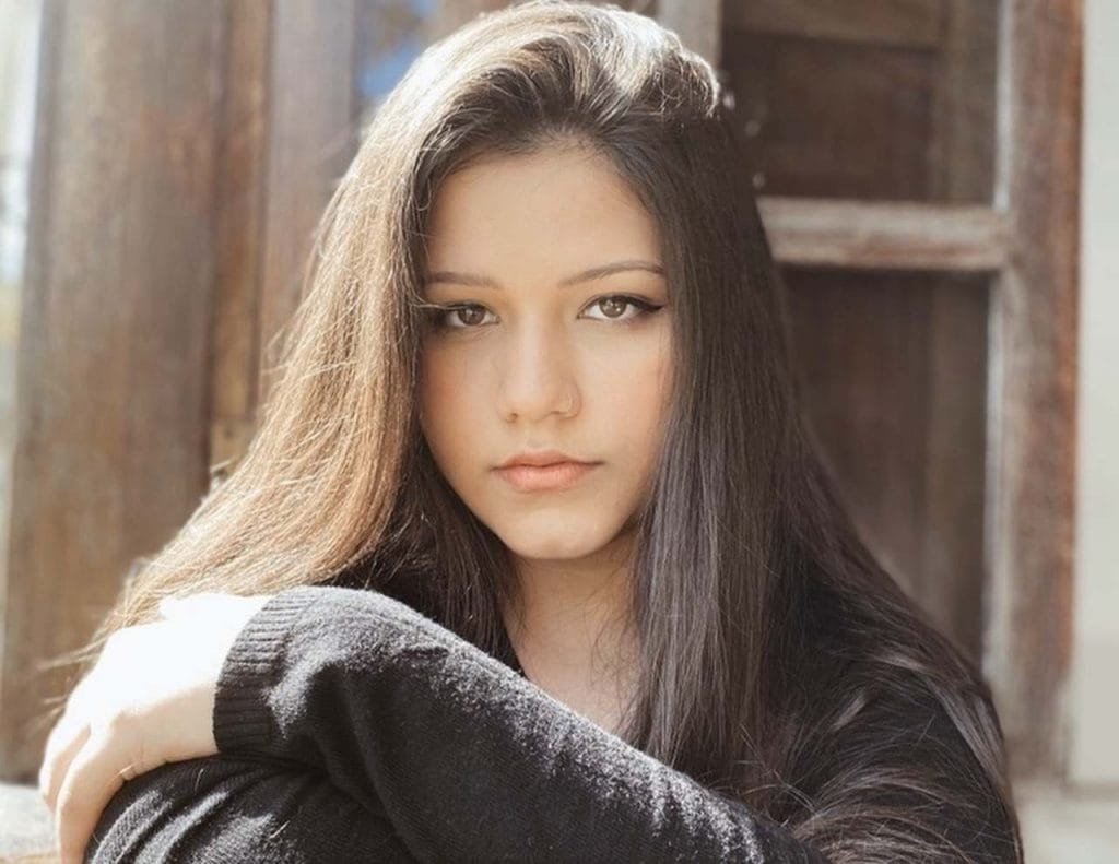 Bia Marques_Easy-Resize.com