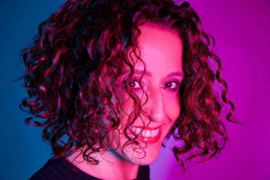 fernanda porto_Easy-Resize.com