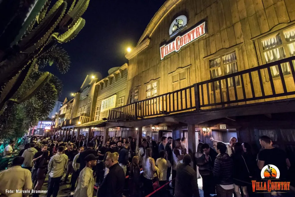 VillaCountry_Fachada_Easy-Resize.com