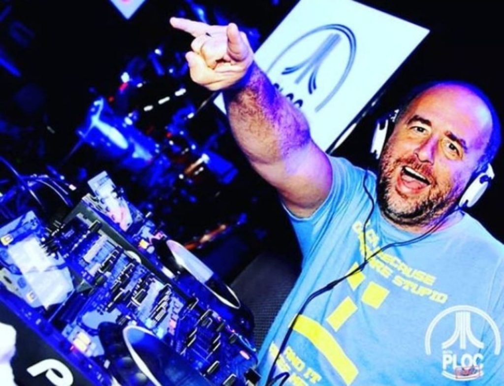 DJ Dom LV_Easy-Resize.com