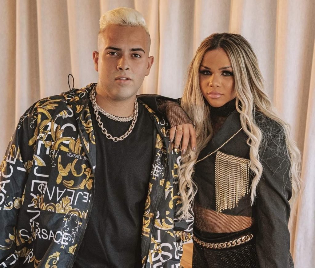 FOTO GABILY E G15 ALTA_6465 - FOTO FELIPE VASCONCELLOS_Easy-Resize.com