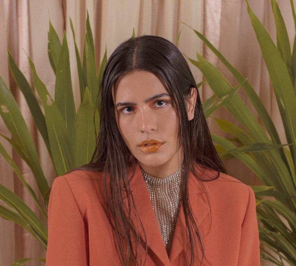 antonia morais_Easy-Resize.com