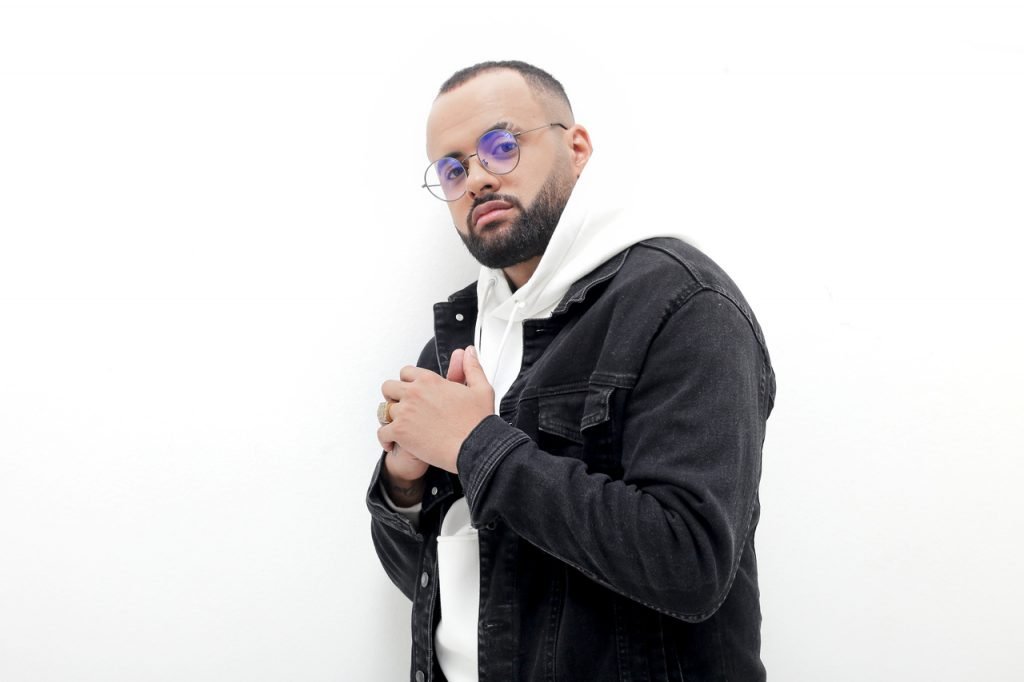 bg Crédio_Estar Comunicação_Easy-Resize.com