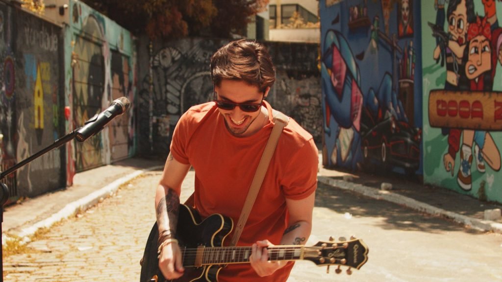 Alex Fava_Easy-Resize.com