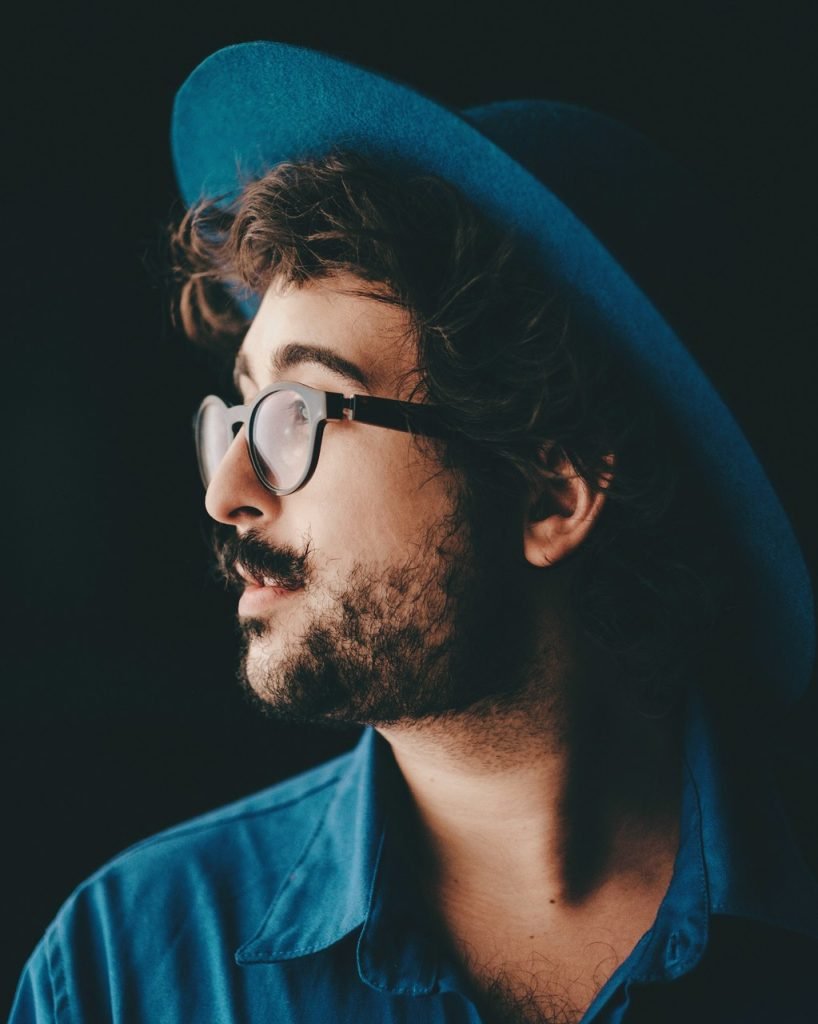 Zeeba - César Ovalle_Easy-Resize.com