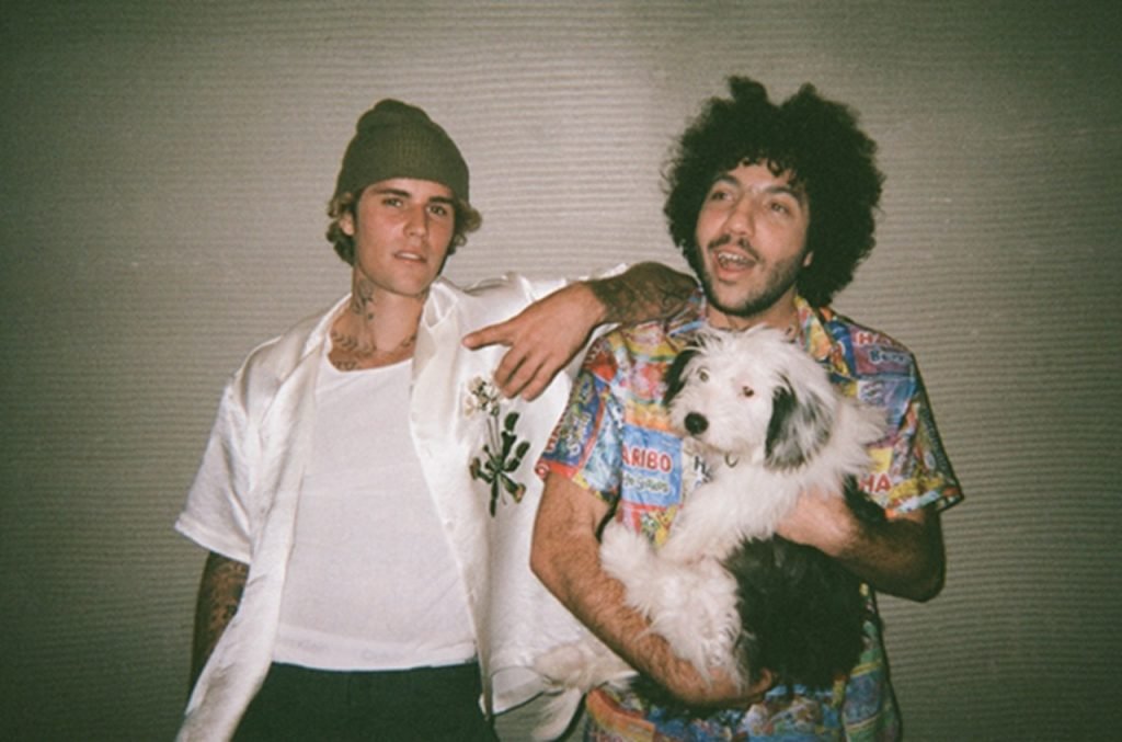 justin bieber e benny blanco_Easy-Resize.com