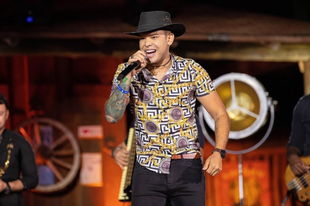 tierry_Easy-Resize.com