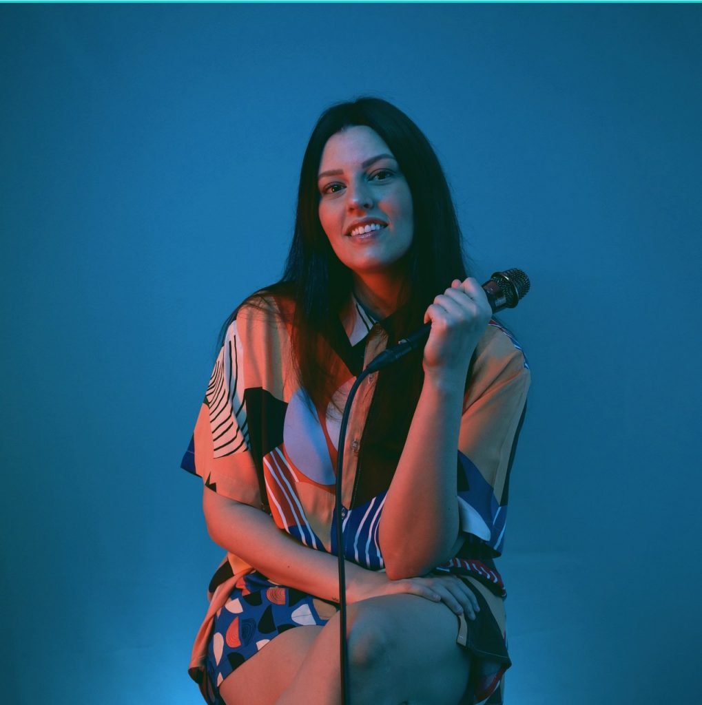 julia smith_Easy-Resize.com