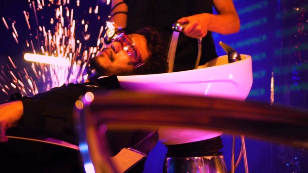 Após viralizar na web com comercial inspirado no jogo GTA San Andreas, barbearia “A Banca” lança nova campanha de marketing