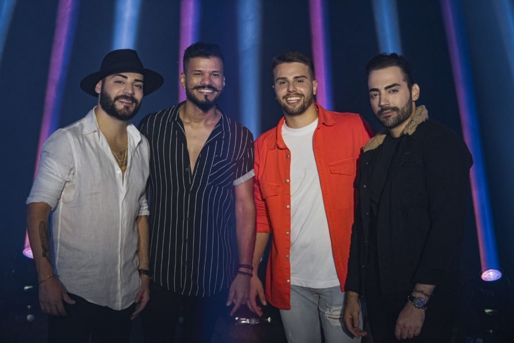 Ciro Netto & Manuel e Guilherme & Benuto Crédito - Fernando Vargas de Brito