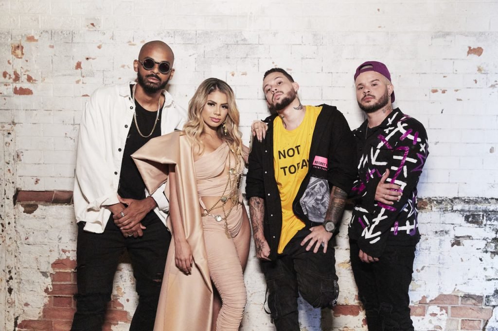 Hitmaker_Ft_GutoCosta_1876_Easy-Resize.com