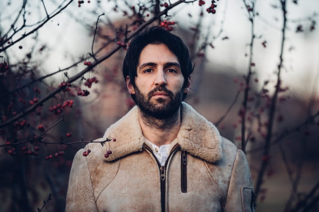 An-Early-Bird-picture-1_Easy-Resize.com