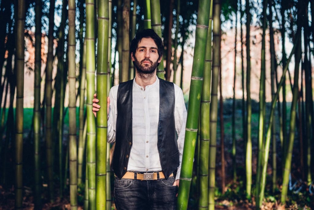 An Early Bird - 1 - Spring 2021 by Elena Di Vincenzo_Easy-Resize.com