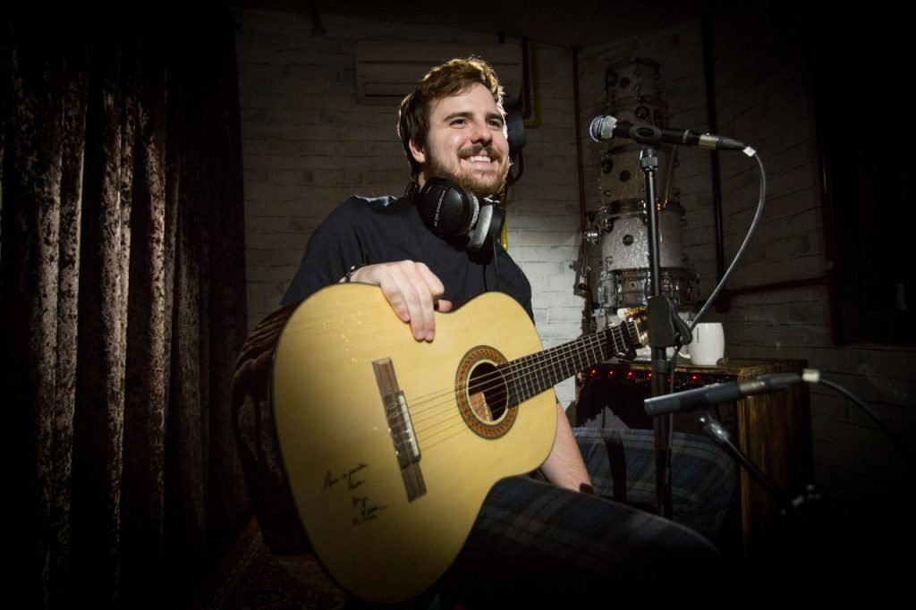 Lucas Paiva SINGLE AMANHÃ fev 2021 @marcoshermes-14_Easy-Resize.com