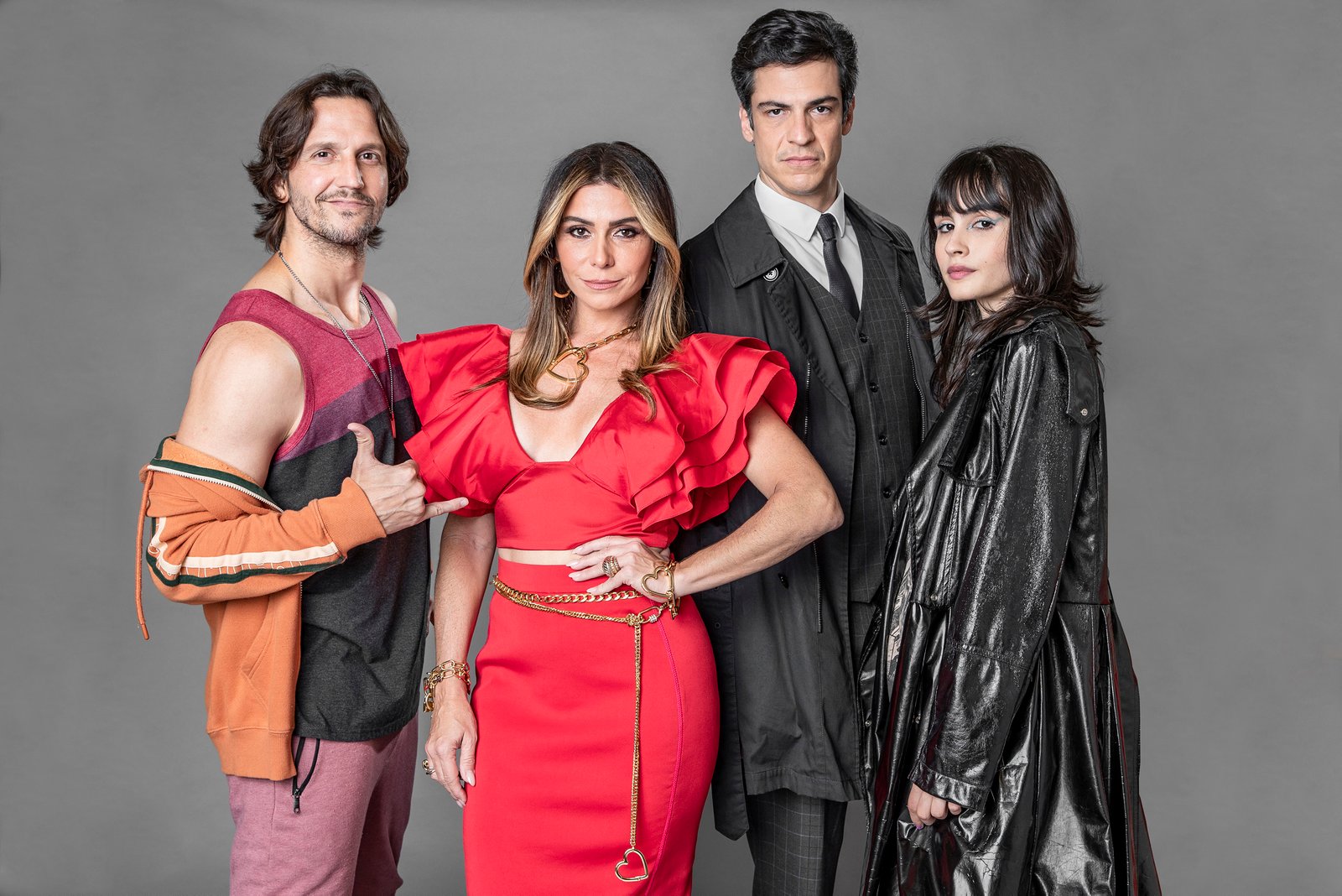 Neném (Vladimir Brichta), Paula (Giovanna Antonelli), Guilherme (Mateus Solano) e Flávia (Valentina Herszage)