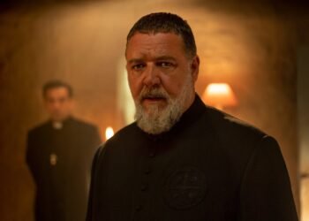 Father Gabriele Amorth (Russell Crowe) in Screen Gems’ THE POPE’S EXORCIST.