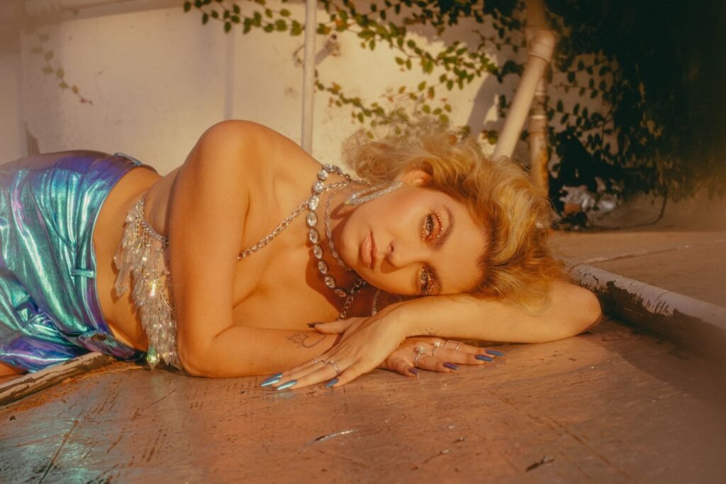 Projeto "Frequências" traz Clara Valverde e Amanda Magalhães para o palco da Casa Natura Musical