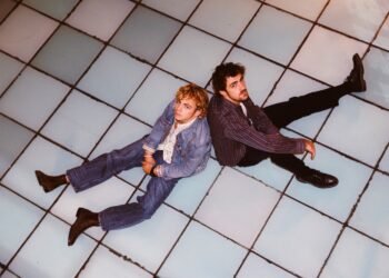 The Driver Era começa 2024 com o novo single "Get Off My Phone"