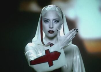 Explorando a jornada visual de Lady Gaga