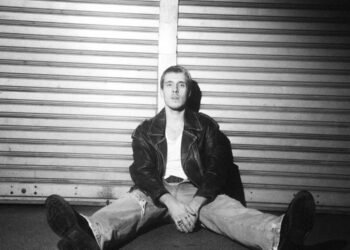 Renan Kneipp reflete sobre amor e desejo em seu novo single “Foi Bom Pra Você?”