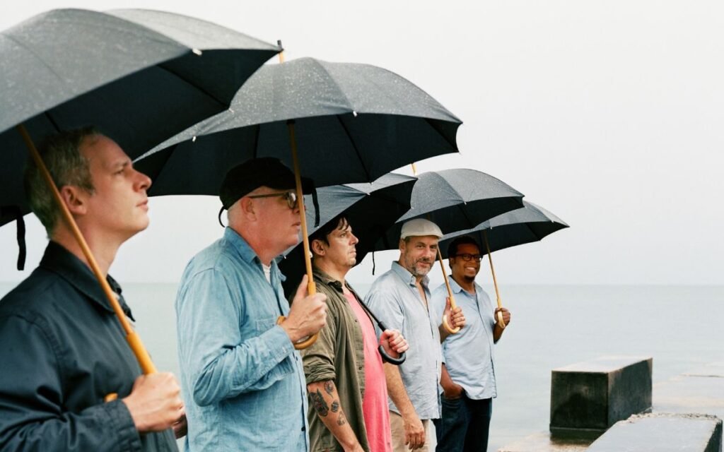 Tortoise traz o clássico 'TNT' ao Brasil para show único