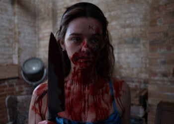 "Alice no País das Trevas" chega aos cinemas brasileiros nesta quinta-feira