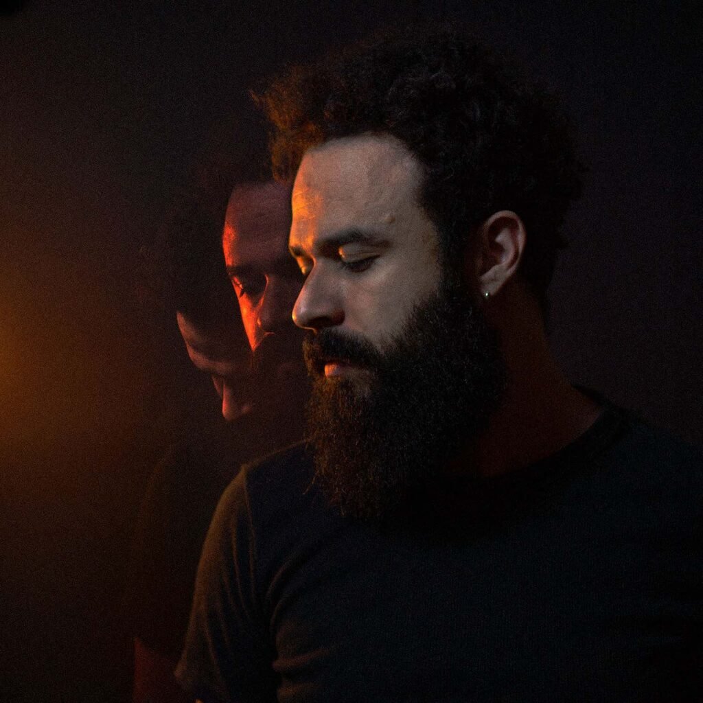 Após sucesso de primeiro single pela Alma Music, Stefano lança a faixa "Eclipse"