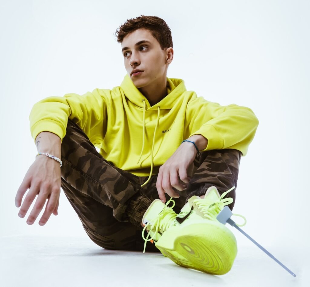 Com apoio de Vintage Culture, Dalla lança "Passengers"