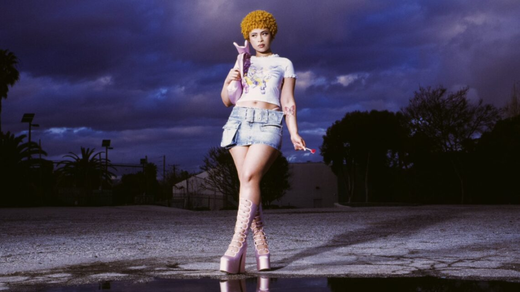 “Y2K!”: álbum de estreia de Ice Spice é competente e interessante