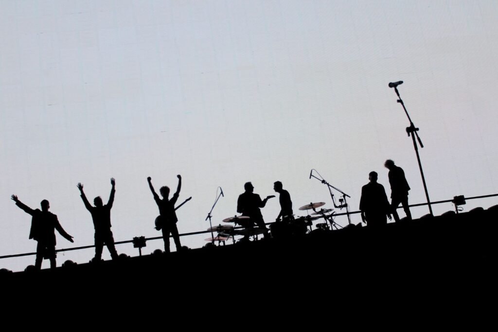 Titãs voltam a São Paulo com o novo show, "Titãs Microfonado"