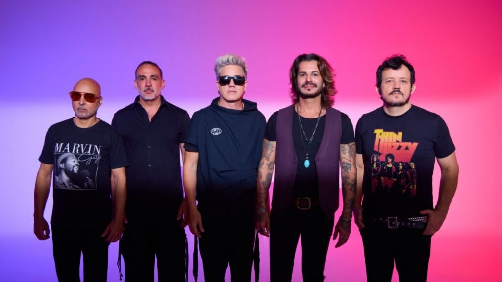 Após rodar o Brasil em turnê comemorativa, Jota Quest lança o inédito "De Volta ao Novo"