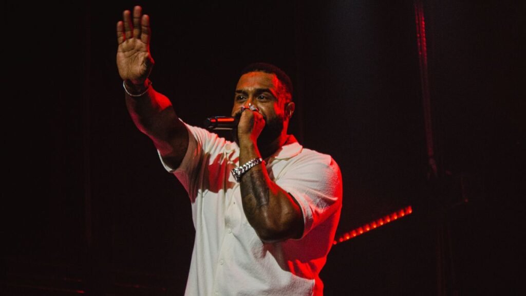 Plateia se rende à magia de "Fetiche" em show memorável de Baco Exu do Blues | Foto: Ygor Monroe