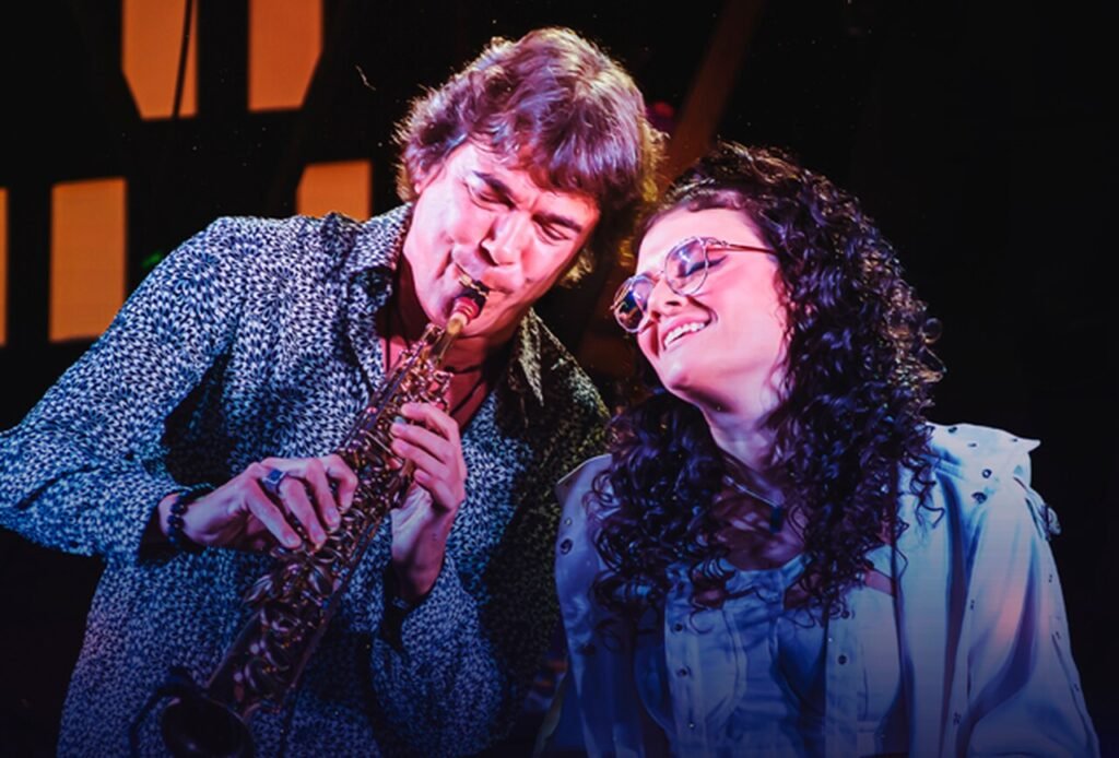 Clyntia lança “Sol de Primavera” e anuncia lançamento do audiovisual “Pupila”