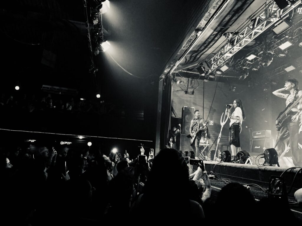 Day Limns faz show da nova turnê em SP