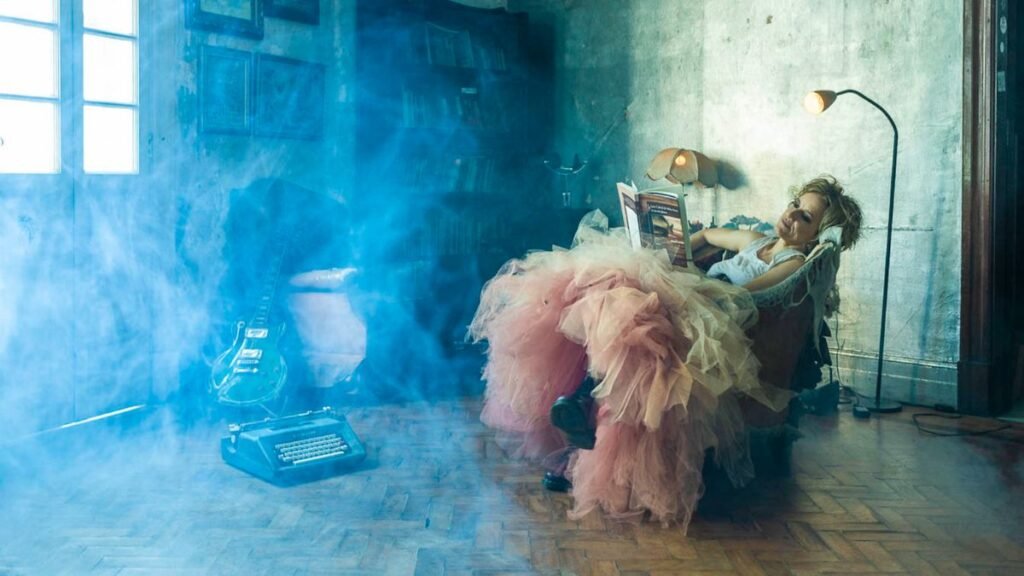 Helô Ribeiro faz show no Centro Cultural Tendal da Lapa