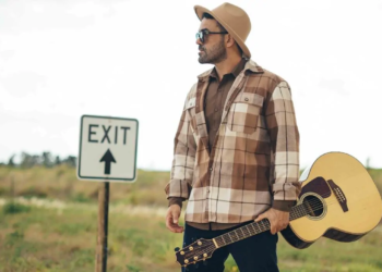 Xande, do Macucos, apresenta “Ela Me Faz Tão Bem” como novo single