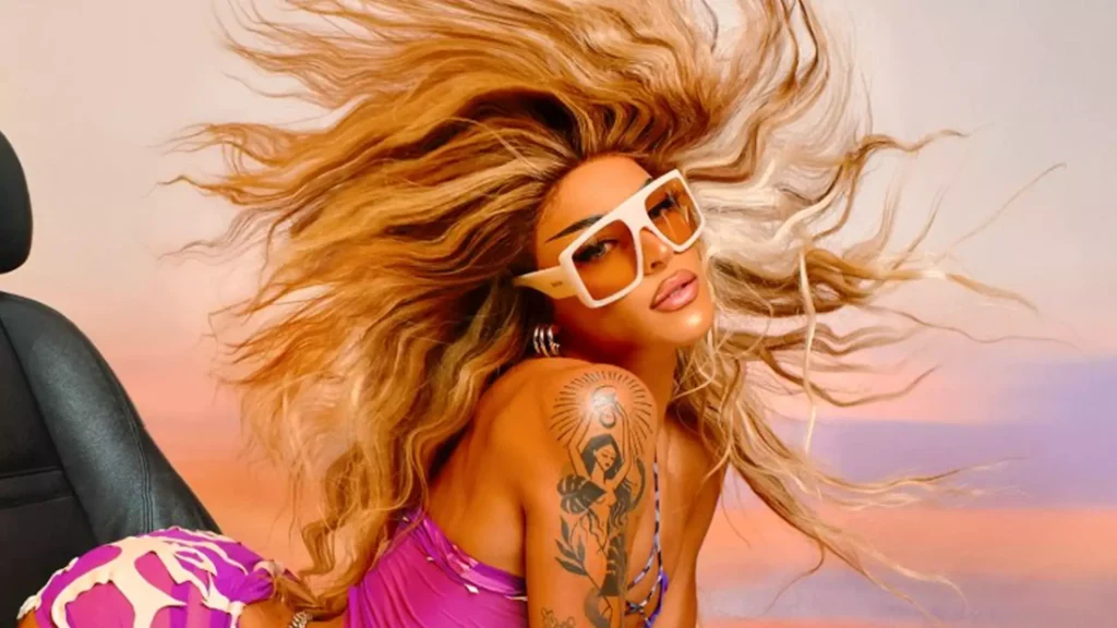 Pabllo Vittar anuncia turnê de 10 anos e agenda de shows como DJ na Europa