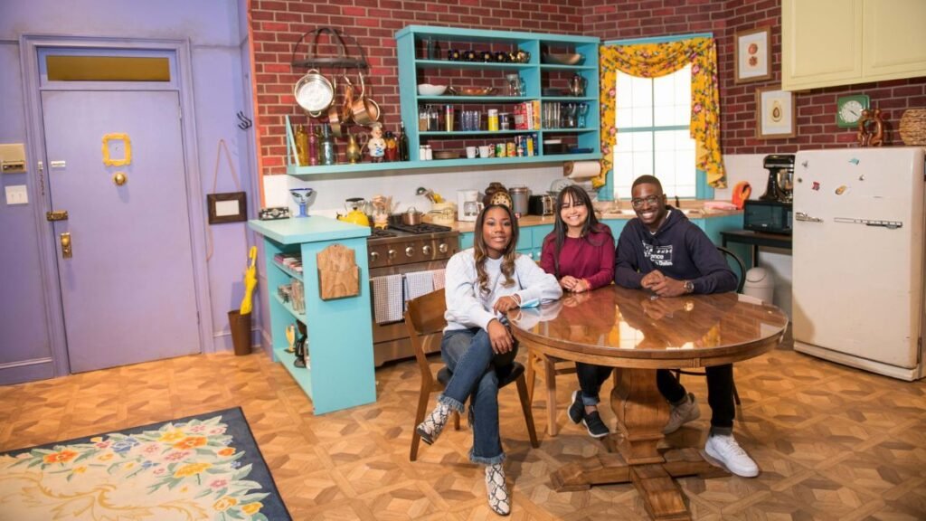 The Friends™ Experience