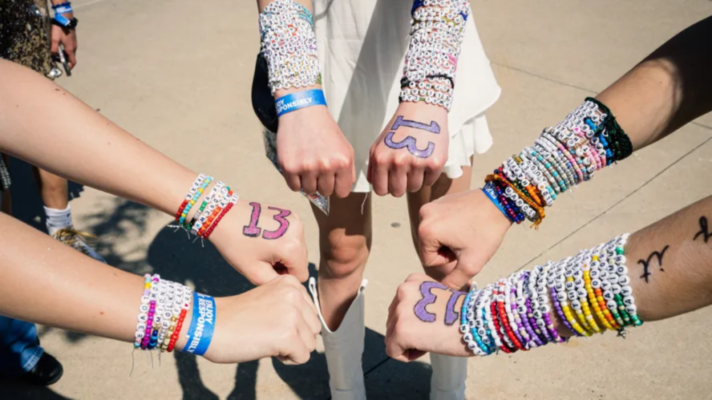 Como os fãs ajudam a criar hits e transformar músicas em virais