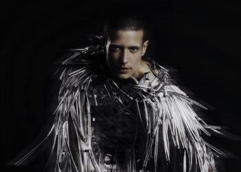 Fitti lança o álbum de estreia “Transespacial”