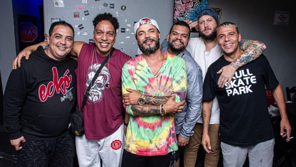 Banda Expressão embala corações apaixonados com novo single “Jura” | Foto: Gabriela Miranda