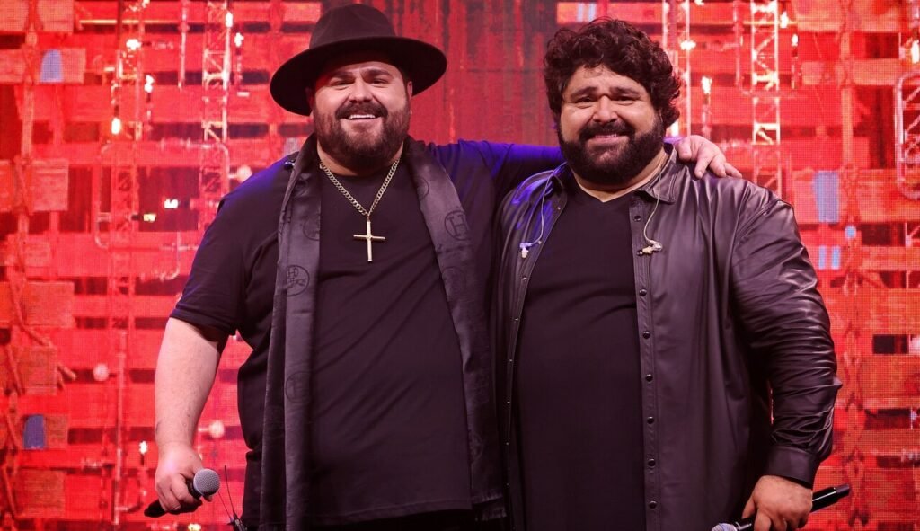 César Menotti e Fabiano encerram comemoração de 20 anos com gravação de DVD