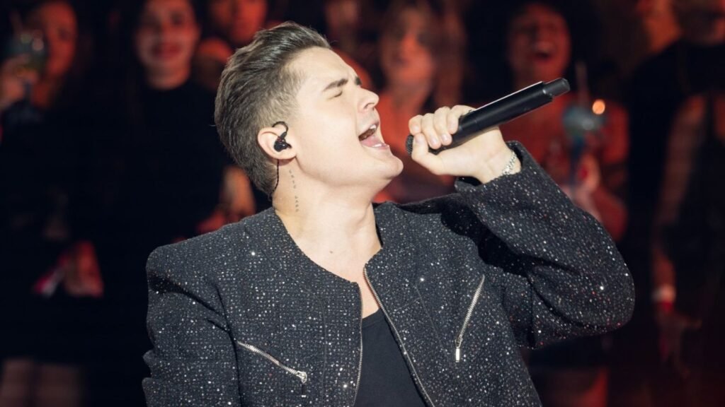 Eric Land grava audiovisual com Wesley Safadão, Leo Santana e Mari Fernandez