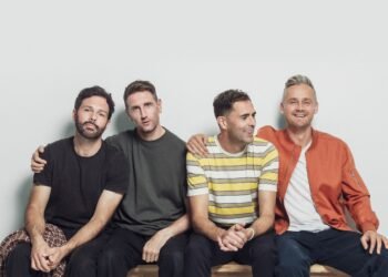 Keane  - Photography by ALEX LAKE insta @twoshortdays WWW.TWOSHORTDAYS.COM