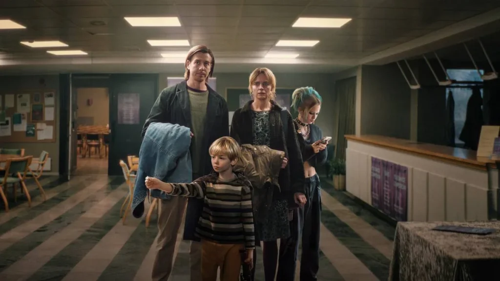 Crítica: "O Que Tiver Que Ser" (Let Go) | Foto: Reprodução