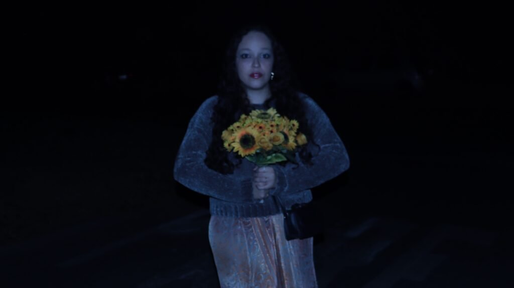 Fernanda Hofmann explora fim de relacionamento no curta do single “Douro”