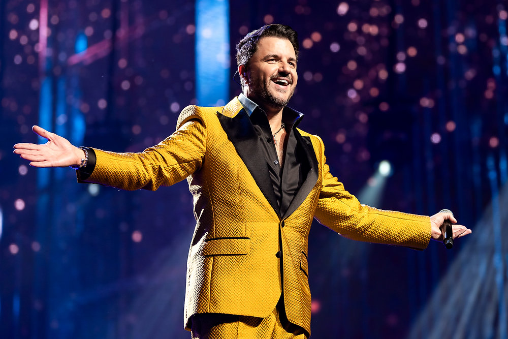 Maurício Manieri faz show especial de fim de ano no Espaço Unimed | Foto: Giu Pera