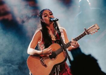 Gioli faz show com Menos é Mais no Réveillon A Villa Búzios | Foto: Jean Gomes