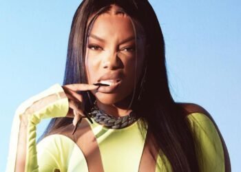 Spotify e Latam buscam super fãs de Ludmilla para o The Town; saiba como participar